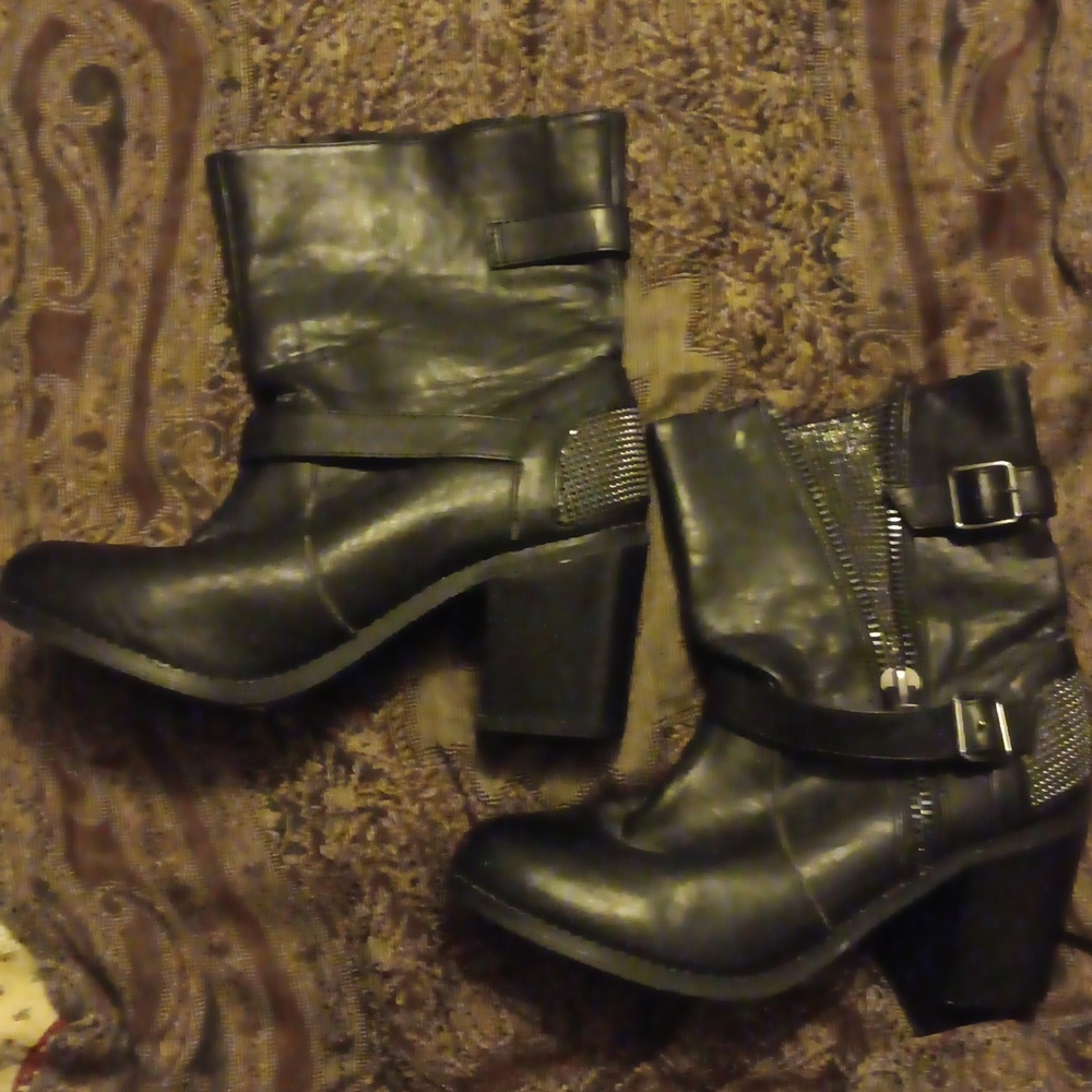 Torrid ankle high boots